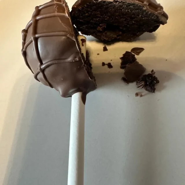 Chocolate cake pop cut open to show the chocolate cake centre - Popcakes Ottawa